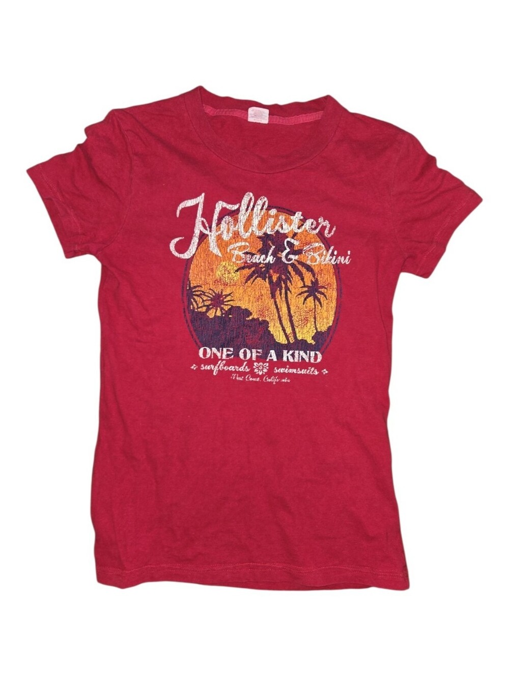Y2K Hollister Red Short Sleeve Graphic Tee with Sunset Palm Print SIze M
